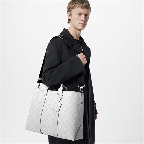 louis vuitton taigarama bag|Louis Vuitton weekend tote.